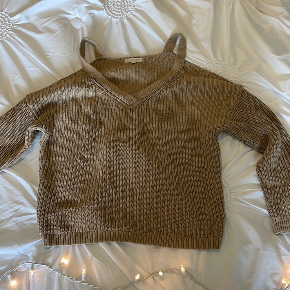 Pacsun “Cold-Shoulder” Knit Sweater